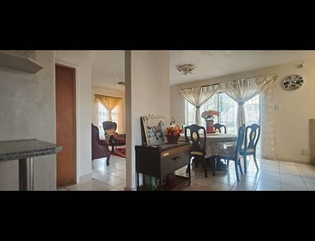 4 BEDROOM HOUSE FOR SALE IN ELANDSPOORT